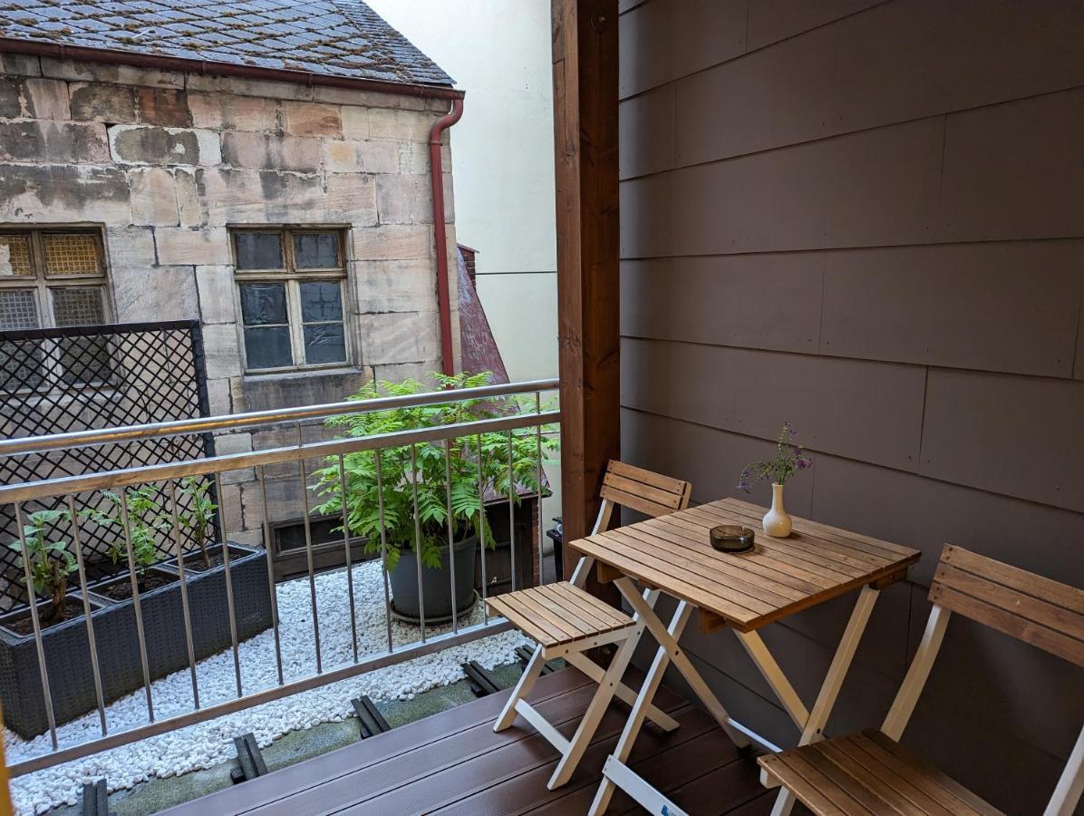 New Private Rooms Fürth Екстериор снимка