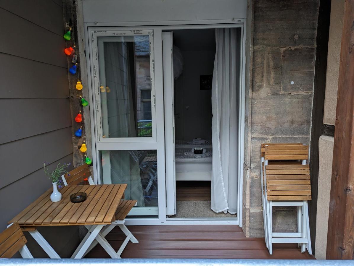 New Private Rooms Fürth Екстериор снимка