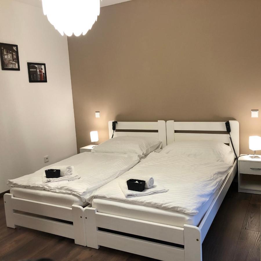New Private Rooms Fürth Екстериор снимка